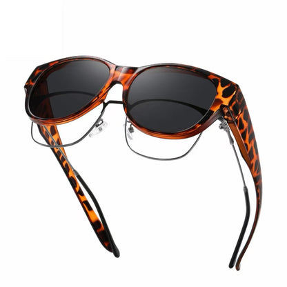 CoverFi – Le design enveloppant parfaitement adapté pour se porter sur vos lunettes de vue