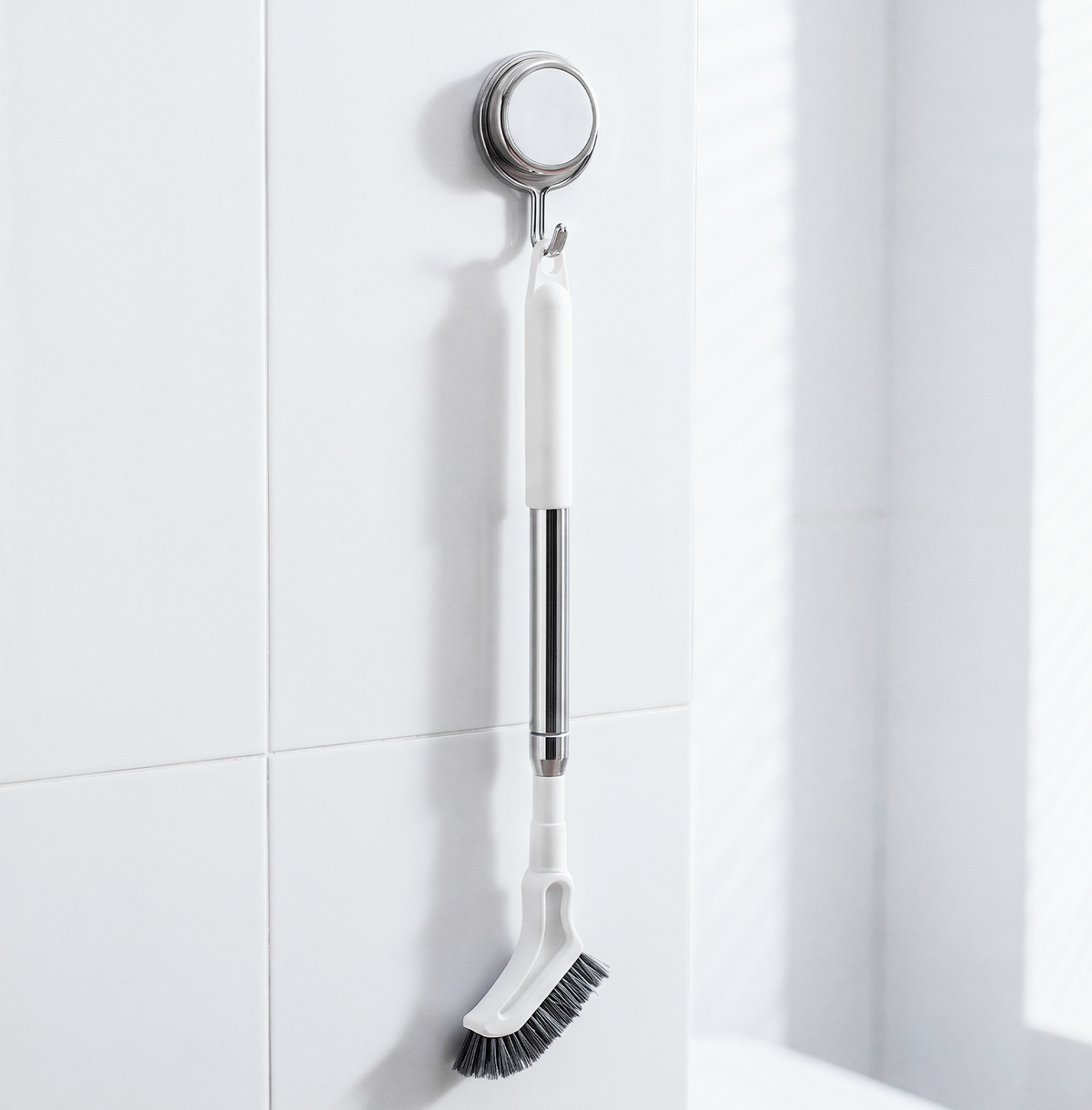 CornerScrub Pro – La brosse de nettoyage extensible à poils rigides