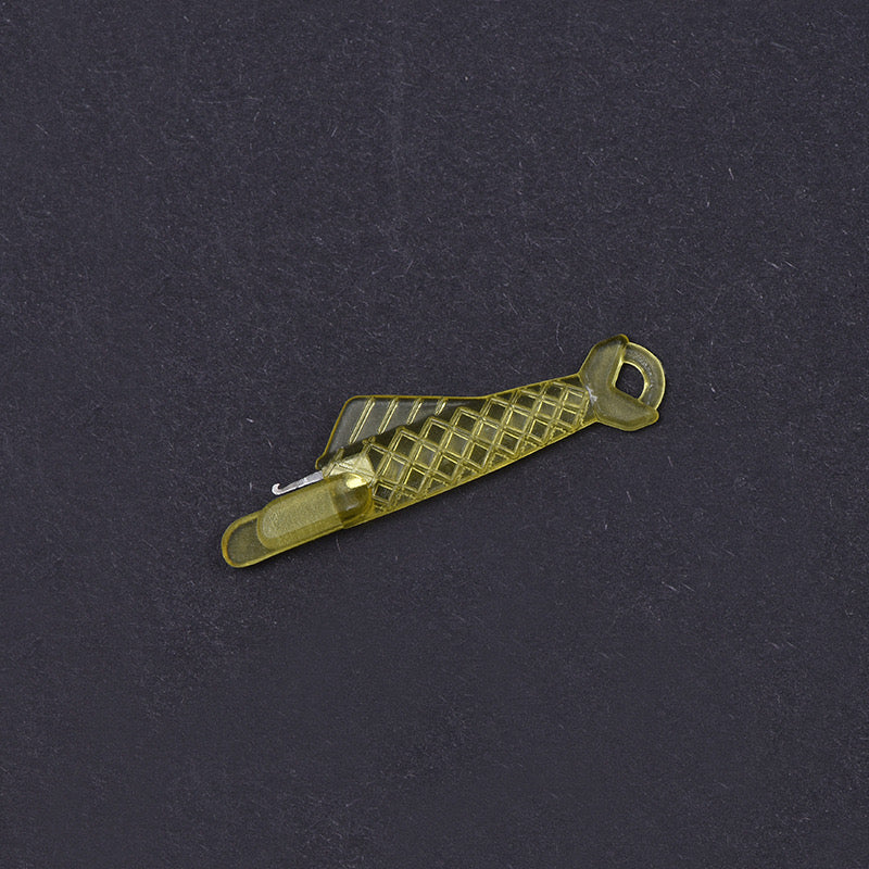 PréciChas™ – Outil universel pour machine et couture à la main