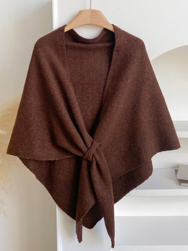 TriaStyle™ – Design triangulaire moderne et drapé élégant pour toute