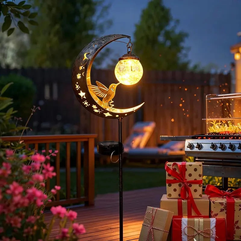 LunarGlow Pro – La lampe solaire lune et colibri pour illuminer votre jardin
