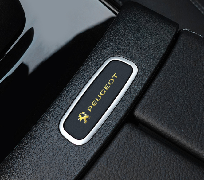 AluPrestige™ – Finition 3D en aluminium pour une élégance universelle-4 feuilles