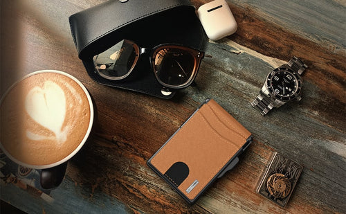 AirTrack™ – Portefeuille intelligent avec éjection fluide et slot AirTag