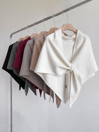TriaStyle™ – Design triangulaire moderne et drapé élégant pour toute
