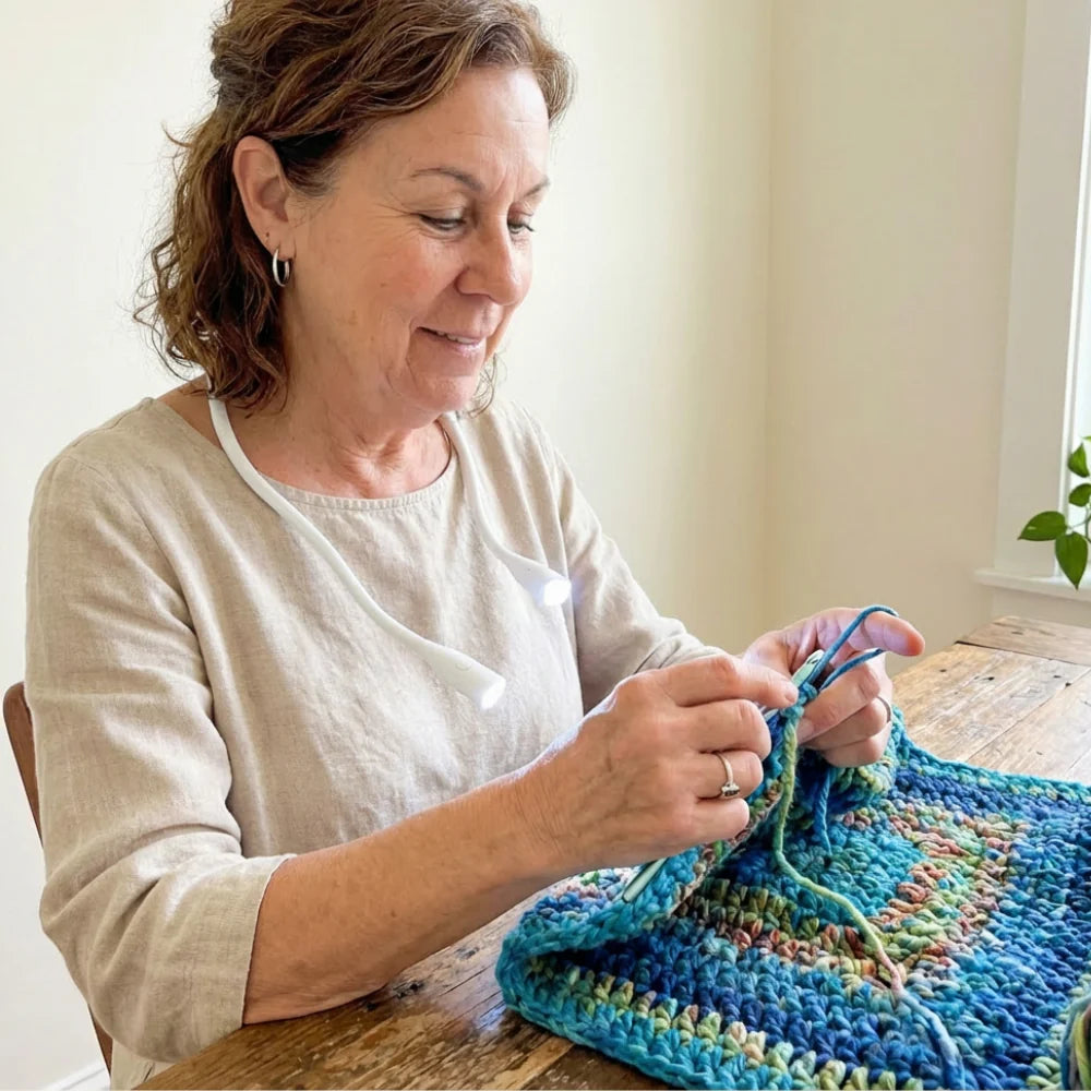 Tour de cou LED multifonctionnel – Libère vos mains et facilite les travaux manuels