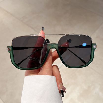 OptiStyle UV – Les verres teintés élégants offrant une protection totale contre les rayons UVA et UVB