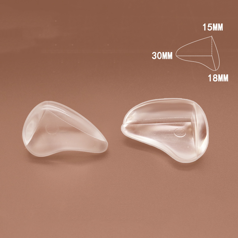 SafeCorner Invisible – Les protections d'angles transparentes pour veiller sur bébé
