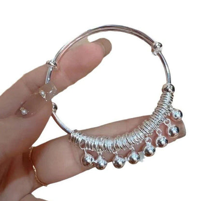 MelodyWrap Elegance – Le bracelet léger et ajustable au tintement délicat