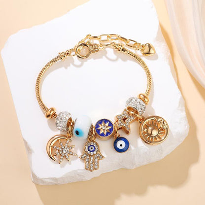 MysticWrist – L'accessoire élégant et polyvalent aux motifs célestes