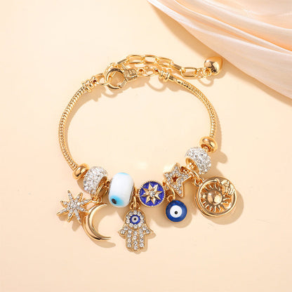 MysticWrist – L'accessoire élégant et polyvalent aux motifs célestes